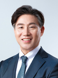 류동근